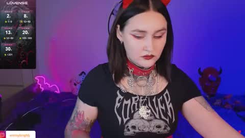 Emmy Bright     50  online show from November 6, 2:58 am