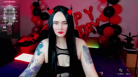 Snapshot of emmybrightj_ chatting on February 10, 1:03 am Emmy Bright     50  online show from February 10, 1:03 am
