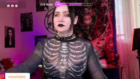 Emmy Bright     50  online show from March 18, 8:09 am