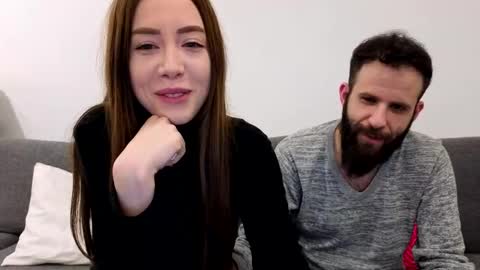 Em online show from February 23, 10:34 pm