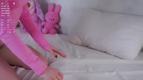 Emmy online show from March 4, 7:27 am