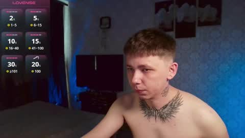 emveeboy96 online show from May 2, 4:18 am