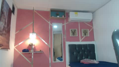 Emy online show from February 25, 3:31 am