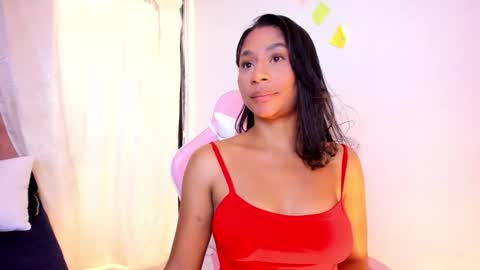 Snapshot of emy_bw chatting on September 19, 9:29 pm Emy New profile my other account was suspended follow me online show from September 19, 9:29 pm