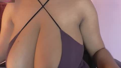 Emy online show from December 18, 7:09 pm