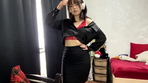 Margot online show from April 4, 5:25 am