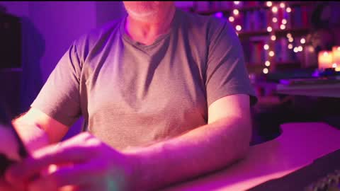 uk online show from December 24, 11:55 pm