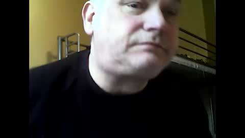 englishguysurrey online show from November 14, 12:07 pm