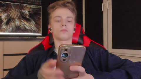 Enker online show from March 28, 11:28 pm