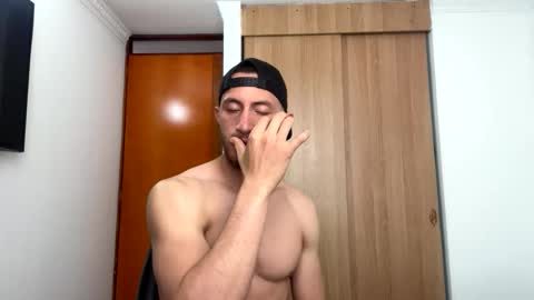 enzo_savage online show from April 9, 7:41 pm