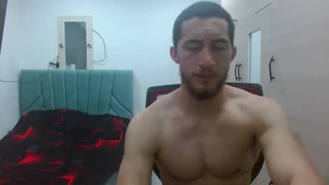 enzo_savage online show from October 22, 6:20 pm