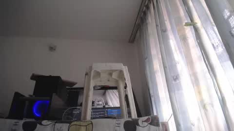 Eolicasextwo online show from April 18, 7:07 pm