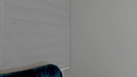 Leyla online show from March 7, 2:15 am