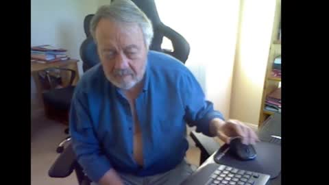 erasmus_d online show from March 21, 5:28 pm