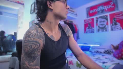 Tht BOSS Eren online show from February 4, 4:16 am