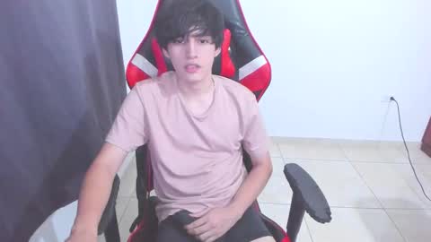 eren_tatakae online show from November 10, 4:15 am