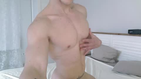 Eric Crush online show from June 2, 4:36 am