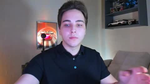 Eric online show from December 4, 6:51 pm