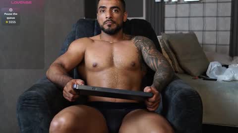 Brayan online show from November 23, 2:42 am