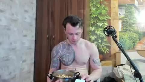 Eric online show from October 29, 12:29 pm