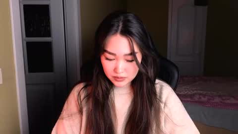 Erica Wayne online show from January 28, 2:21 pm