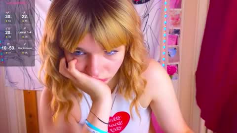 Erica Winterr online show from September 22, 4:27 am