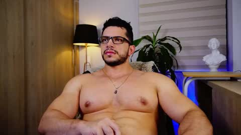 Erick Thompson online show from November 20, 11:02 pm