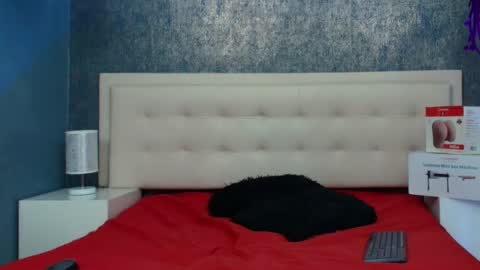   online show from September 14, 4:37 am