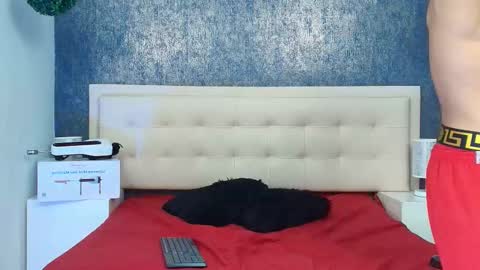   online show from September 27, 4:32 am