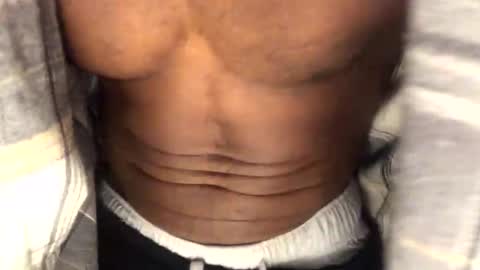 EricSwainn online show from April 28, 11:36 am