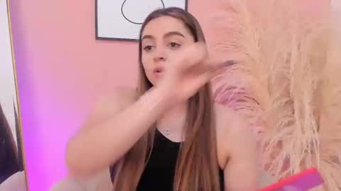 Snapshot of erika_mendez1 chatting on March 4, 7:22 pm Erika Mendez online show from March 4, 7:22 pm