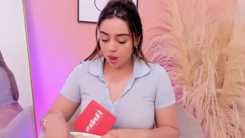 Snapshot of erika_mendez1 chatting on March 6, 6:59 pm Erika Mendez online show from March 6, 6:59 pm