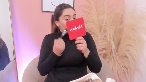 Snapshot of erika_mendez1 chatting on March 11, 7:03 pm Erika Mendez online show from March 11, 7:03 pm