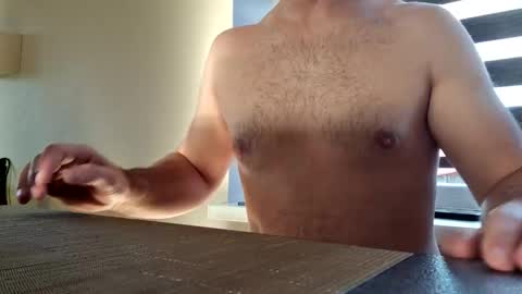 Snapshot of erikanoz chatting on October 29, 6:48 am boyohboy online show from October 29, 6:48 am