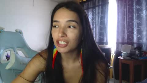 Snapshot of erina_1 chatting on March 11, 4:51 pm erina_1 online show from March 11, 4:51 pm