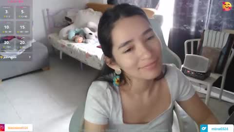 erina_1 online show from June 14, 6:10 pm