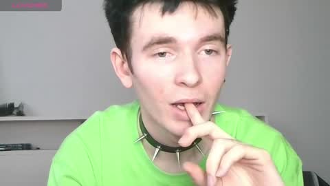 Ernest online show from April 5, 4:04 pm