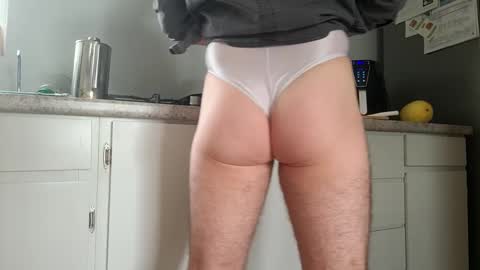 Snapshot of eroskatt chatting on December 1, 4:43 pm Eroskatt online show from December 1, 4:43 pm