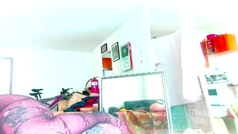 Nikki Erotica online show from May 22, 6:25 pm