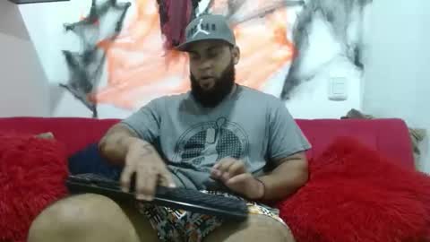 Snapshot of eroticoblack chatting on October 25, 4:02 am Eroticoblack online show from October 25, 4:02 am