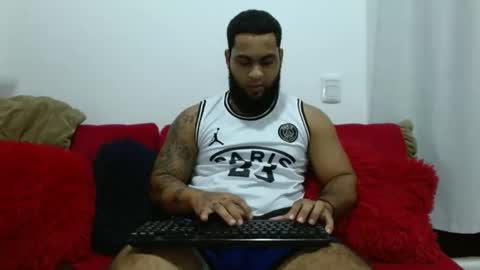 Snapshot of eroticoblack chatting on September 30, 2:22 am Eroticoblack online show from September 30, 2:22 am