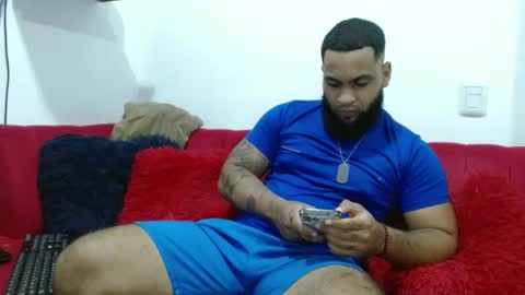 Snapshot of eroticoblack chatting on October 3, 2:53 am Eroticoblack online show from October 3, 2:53 am