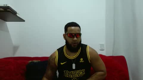 Snapshot of eroticoblack chatting on October 13, 2:02 am Eroticoblack online show from October 13, 2:02 am