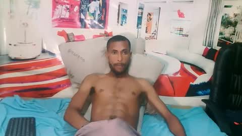 Liam online show from March 24, 7:09 pm