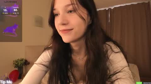 esenue online show from February 19, 4:22 am