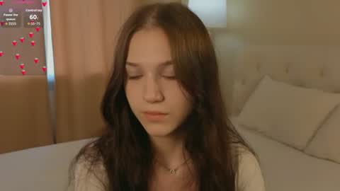 esenue online show from June 11, 9:07 am