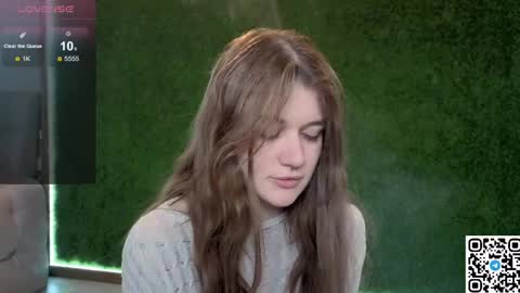 EshleGreen online show from May 3, 10:05 pm