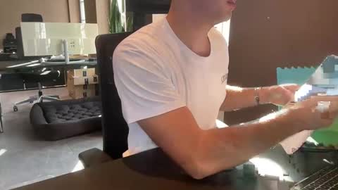 eskp online show from March 10, 8:06 am