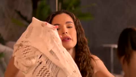 Raluca  online show from March 5, 2:36 am