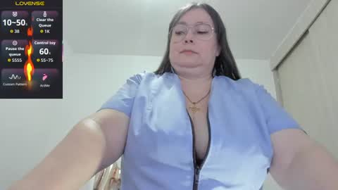 Esmeralda online show from July 1, 1:36 am